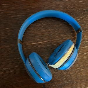 Beat solo headphones